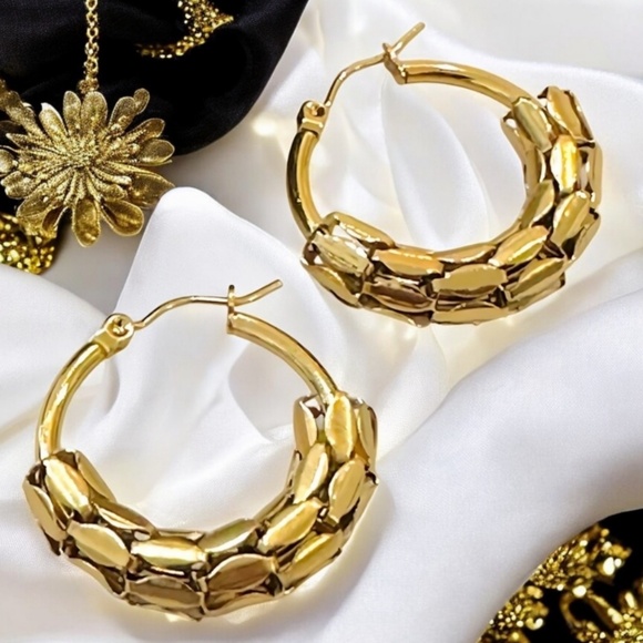 Jewelry - Textured Hoop Earrings